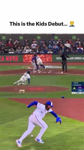 Blue Jays pitcher Cody Ponce suffered a right knee injury in his 2026 debut on March 30.