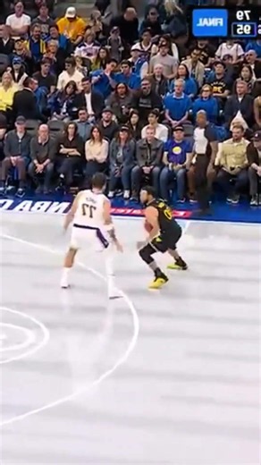 Stephen Curry ankle breaker move #basketball #highlights #youtubeshorts #viral
