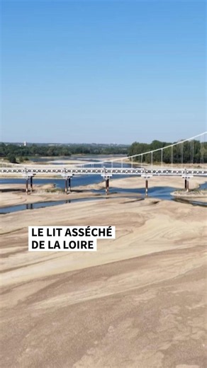 Le lit asséché de la Loire