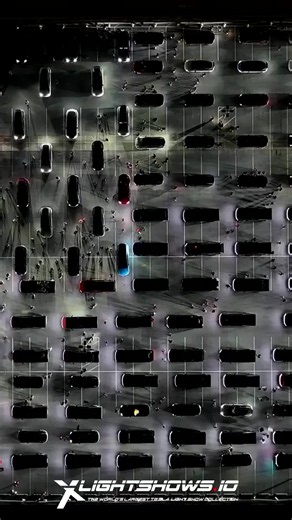 TWO RECORDS. ONE EPIC NIGHT. 🏆⚡ 🇺🇸 North American record: 230 Teslas synchronised in one light show 🌎 World record: 86 Cybertrucks synced in a single location Lights, drones, innovation and the power of the Tesla community at 𝕏 Takeover 2026, Giga Texas 🚀 #XTakeover #Cybertruck #Tesla #TeslaLightShow