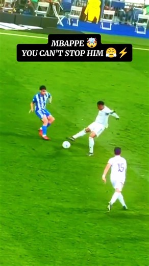 Real Madrid vs Alaves 🤯 Mbappe 😳 Insane Dribble and Strike #shorts