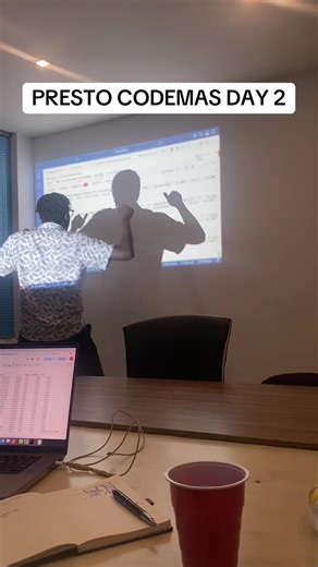 If you are a small business that does alot of your commerce on Whatsapp. Let me automate this flow with you, leveraging AI we have created a scalable module that understands your business and talks to your customers. Handles everything from order creation, reviews, faqs to payment.