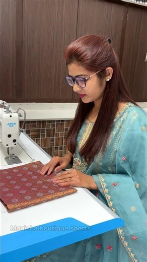 astin design cutting and stitching #shorts