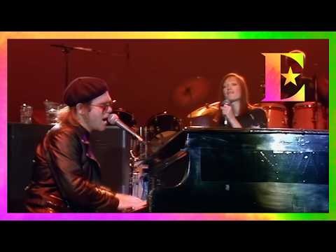 Elton John, Kiki Dee - Don’t Go Breaking My Heart (Live at Empire Pool, Wembley, 1977)