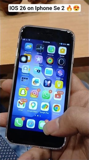 IOS 26 on iPhone SE 2 – New Features, Speed Test & Battery Life ⚡📱 #shorts #tech #ios #iphone