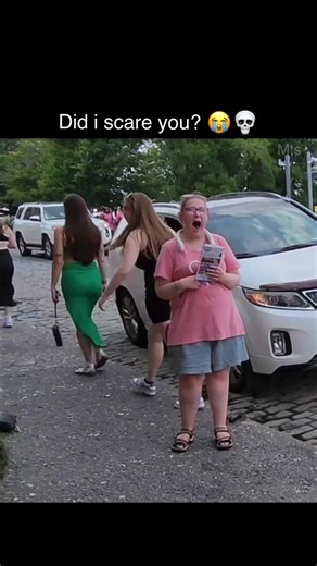 🌳 This bush prank went WAY too far 😭💀 She was just walking peacefully and instantly got the scare of her life 😂 Would you laugh or run? 👀🔥 #fyp #prank #funny #bushprank #viral