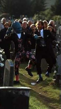 Alien Crashes Main Street – Turns Grandma’s Funeral Into a Party!