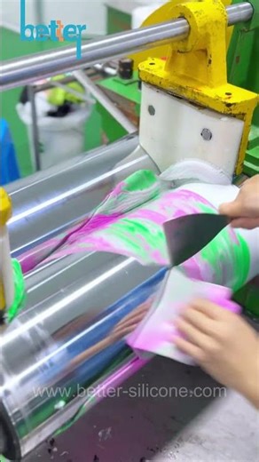 Two colors one silicone machine guess the outcome #colormixing #shorts