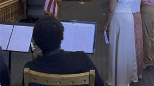 25 people honored at naturalization ceremony