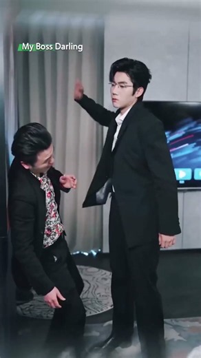 🔥Just stay behind me #ZhangBeixi #DengXinyue #My BossDarling #iQIYIMalaysia