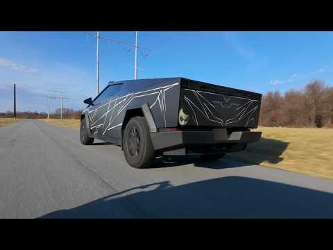 Tesla Batmobile Truck Full segment #batman #batmobile #tesla #automobile #follow 