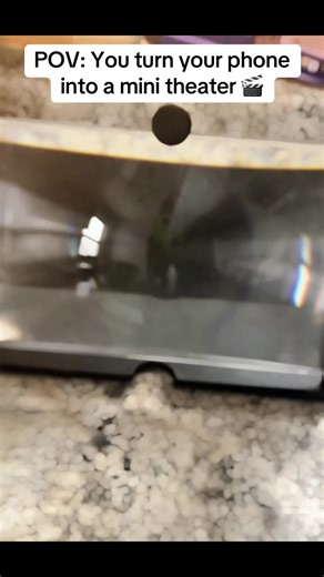 Phone Screen Magnifier for Less Eye Strain