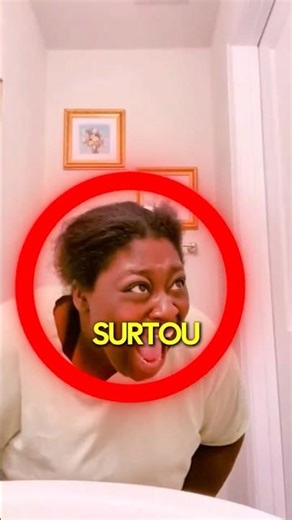 Ela capturou um glitch da matrix… e isso virou um pesadelo!