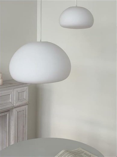 Fluid Pendant Light——Frozen in a Moment of Graceful Flow