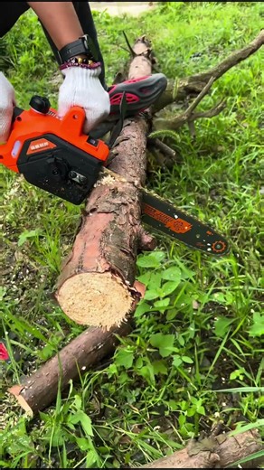 Powerful Lithium-ion Cordless Chainsaw Review & Cutting Test #shortsfeed