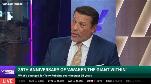 . @TonyRobbins says, "We're going to have AGI in less than 3 years ... That means one AI knows more than all human brains combined." 🧠