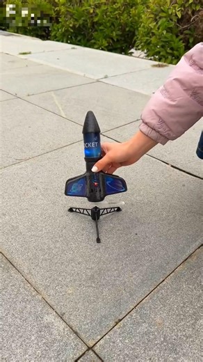 New 🚀 Pocket Rocket Toy Launch Test 🔥Mini Space Rocket Blast Off 🚀 #automobile #shorts #pocket #toys