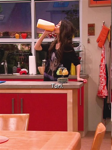 A collection of clips from classic American TV comedy shows #school #foryou #victorious #tori #beck A collection of clips from classic American TV comedy shows