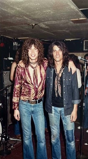 Steven Tyler in the 90s vs Now 🤘 #Aerosmith #ThenAndNow