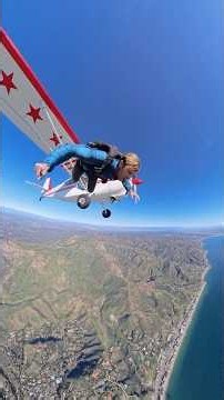 😱 Flying Over the Ocean Like a BIRD🪂|Amazing Parasailing Experience#paraglidingworld#skydivedubai