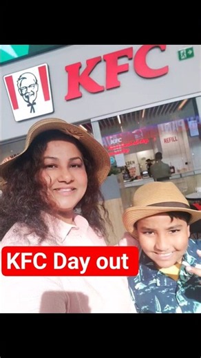 Muvi’s tasty weekend adventure in Finland! 🇫🇮✨#KFC #Seinäjoki #Finland #Friends #WeekendFun#Shorts
