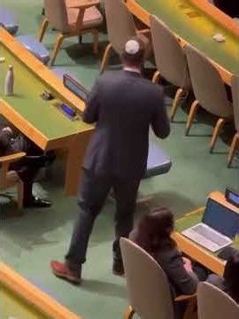 To what End? 🇮🇱🇺🇳 Israeli delegation in the UN hall to check who left during BiBi's Speech #fyp #un
