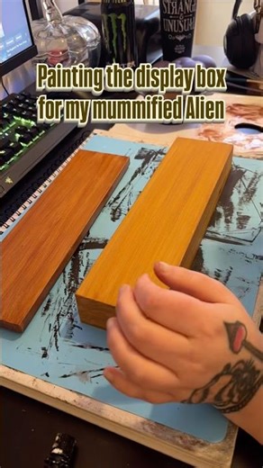 I made a display box for a mummified Alien because every mummy needs its own casket, right?