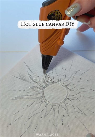 DIY canvas made with hot glue gun 🌞 #diy #diycraft #craft #canvas #texturedart