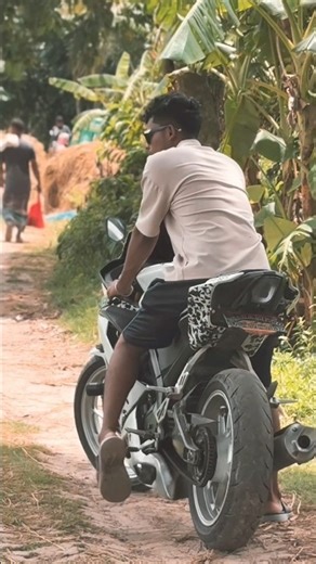 r15v3 modified 💞 #automobile #rider #publicreaction #biker #bikerreaction #drobovaiya #motorcycle