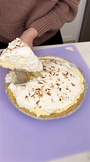 This pie changed my life! I make a pineapple cream pie. | Rick's Friend Justine