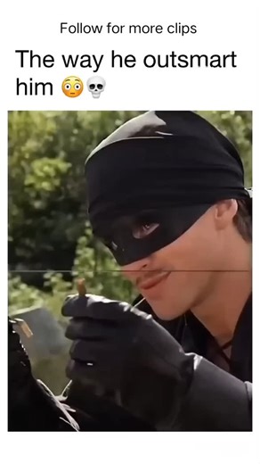 Net Clips on Instagram: "Dr sturgis should know that ong The Princess Bride: An elderly man reads the book "The Princess Bride" to his sick and thus currently bedridden adolescent grandson, the reading of the book which has been passed down within the family for generations. The grandson is sure he won't like the story, with a romance at its core, he prefers something with lots of action and "no kissing", but he lets grandfather continue, because he doesn't want to hurt his feelings. The story c