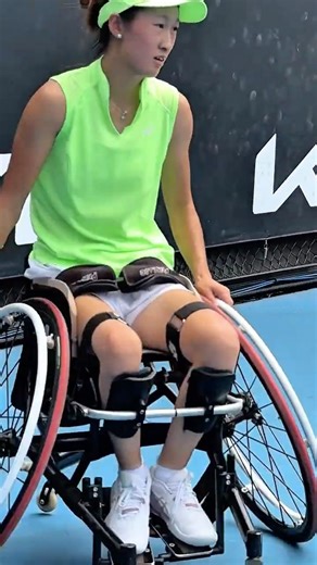 Wheelchair Tennis Forehand - Guo Luoyao #wheelchairtennis #tennis #forehand #slowmotion #paralympics