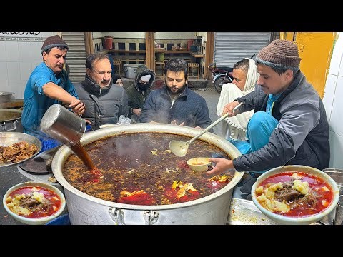 SPECIAL PESHAWARI SIRI PAYE RECIPE | 12 Hour Slow-Cooked Beef Paye | Heavy Breakfast In Pakistan