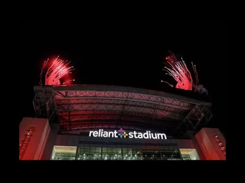 Return to the Past: Reliant Stadium is back