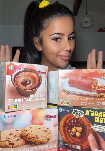 Vidéos de So Kahina (@souk.henna) au sujet de karina and heeseung