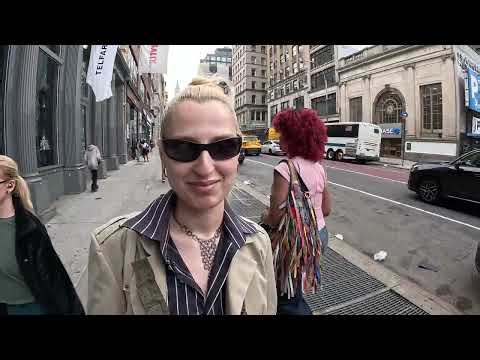 Street Style Fashion in New York City Spring 2026 Starring Genesis Ramirez Episode 48