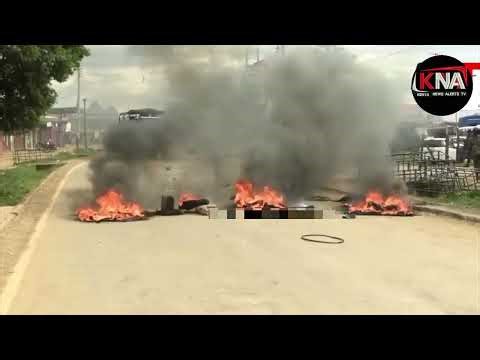 EARLIER TODAY NYAHURURU POLICE FACED ANARCHY FROM ANGRY PROTESTERS OVER FUEL CRISIS. 