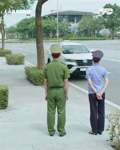 Cảnh không ngờ trong phim Anh Khắc