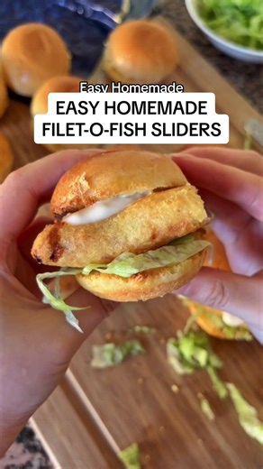 Easy Homemade Filet-O-Fish sliders! 🍔 An easy recipe for dinner or great for parties too! What you need: - Brioche Gourmet Sliders from Woolies - Crispy fish fillets (store-bought or homemade) - Tartare Sauce - Lettuce - Butter - Cheese #BriocheGourmet #brandedcontent #fishsliders #filetofish #fishburger @Woolworths_au