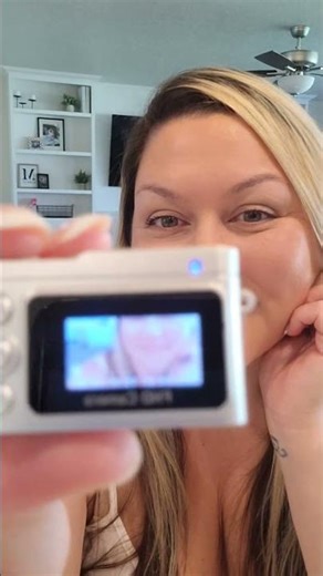 MINI DIGITAL CAMERA KEYCHAIN | 2000's STYLE PHOTOS & VIDEOS | AMAZON MOM APPROVED PRODUCTS #ad