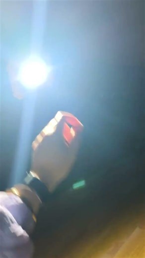 How Bright#EverBrite Portable Work Light Can Be?#worklight#portablelight#carrepair#emergencylight