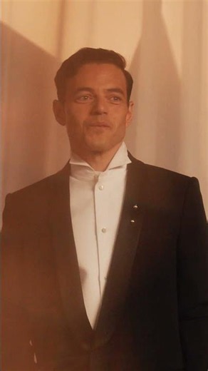 pure Rami Malek elegance in slow motion at the #academymuseumgala