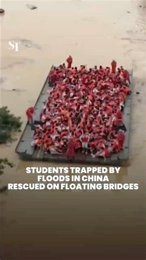 Rescuers use floating bridges to evacuate students from Guangxi floods