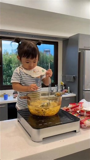 little girl made tasty Maggi at her first time