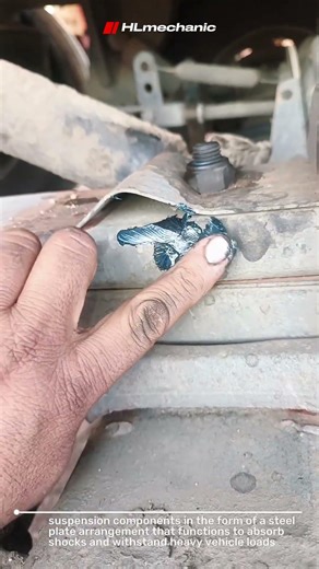 quick way to fix cracked leaf springs 😅#tipsotomotif #mechanic #repair