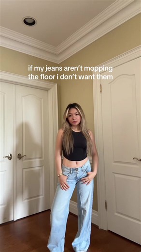 the most perfect jeans👖 @Levi’s #levis #jeans #relatable #ootd #girlythings