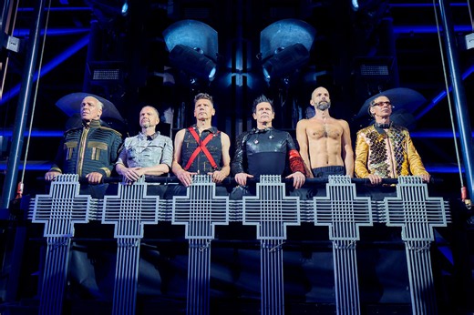 RAMMSTEIN Sets "Sonne" Ablaze In New Video From "Live In Mexico City" Concert Film