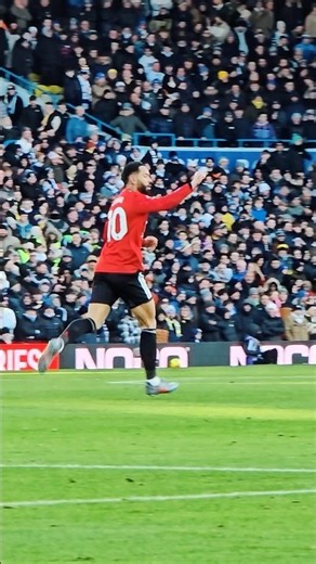 Cunha SCORES Against Leeds!