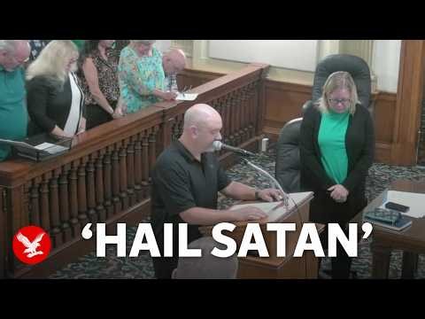 City council meeting opens with prayer to Lucifer