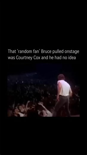 The True History on Instagram: "What looked like Bruce Springsteen pulling a completely random fan onstage turned out to be one of pop culture’s best happy accidents. During performances of Dancing in the Dark in the mid-80s, Bruce would bring a girl from the crowd up to dance with him—something he did regularly—but in this case, the “fan” was a young Courteney Cox, long before she became famous. Bruce genuinely had no idea who she was, and the moment was pure, unscripted energy: awkward dancing